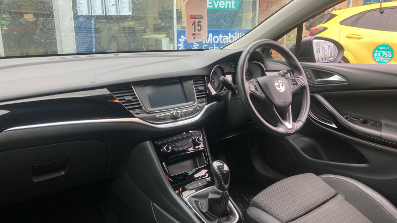 Vauxhall Astra 1.4T 16V 150 Griffin 5dr Petrol Hatchback